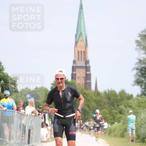 22.06.2025 - Viking Triathlon H.Heesch http://msf.ph/oto/8107539 22.06.2025 14:21:38 Laufen 88, 181, 207, 283, 499 meine-sportfotos.de