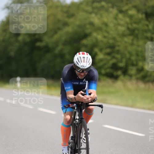 22.06.2025 - Viking Triathlon Yannick Fuchs http://msf.ph/oto/8107560 22.06.2025 12:12:35 Radfahren 61, 394, 397, 477 meine-sportfotos.de