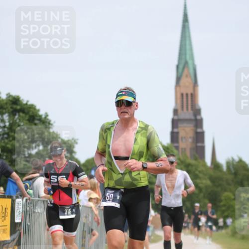 22.06.2025 - Viking Triathlon H.Heesch http://msf.ph/oto/8107589 22.06.2025 13:58:29 Laufen 50, 99, 253, 315, 423 meine-sportfotos.de