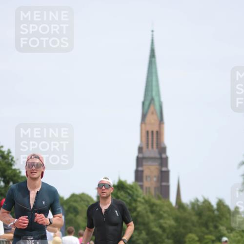 22.06.2025 - Viking Triathlon H.Heesch http://msf.ph/oto/8107609 22.06.2025 13:58:43 Laufen 48, 185, 266 meine-sportfotos.de