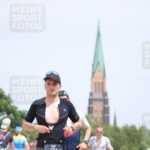 22.06.2025 - Viking Triathlon H.Heesch http://msf.ph/oto/8107610 22.06.2025 14:22:01 Laufen 149, 196, 221, 273, 501 meine-sportfotos.de