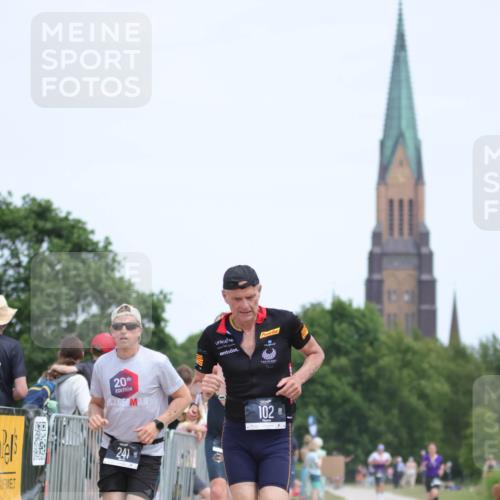 22.06.2025 - Viking Triathlon H.Heesch http://msf.ph/oto/8107653 22.06.2025 14:00:30 Laufen 97, 102, 152, 241, 657 meine-sportfotos.de
