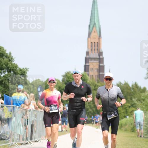 22.06.2025 - Viking Triathlon H.Heesch http://msf.ph/oto/8107655 22.06.2025 14:22:20 Laufen 132, 187, 436, 484 meine-sportfotos.de