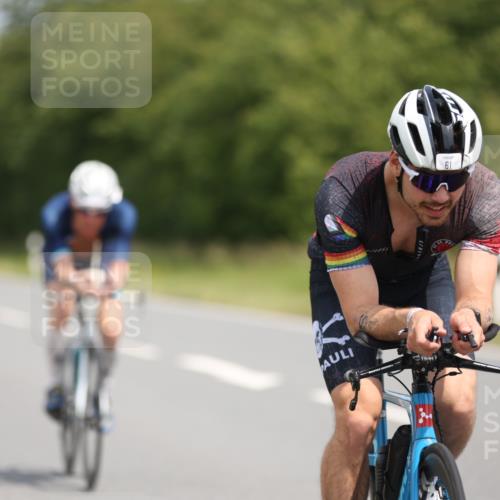 22.06.2025 - Viking Triathlon Yannick Fuchs http://msf.ph/oto/8107660 22.06.2025 12:12:36 Radfahren 61, 394, 397, 477 meine-sportfotos.de