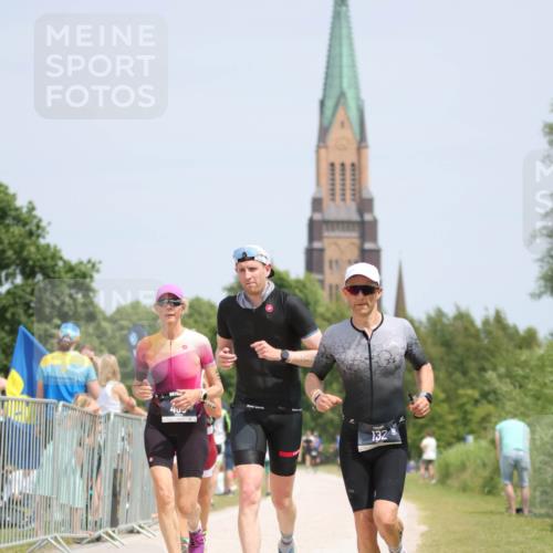 22.06.2025 - Viking Triathlon H.Heesch http://msf.ph/oto/8107665 22.06.2025 14:22:20 Laufen 132, 187, 436, 484 meine-sportfotos.de