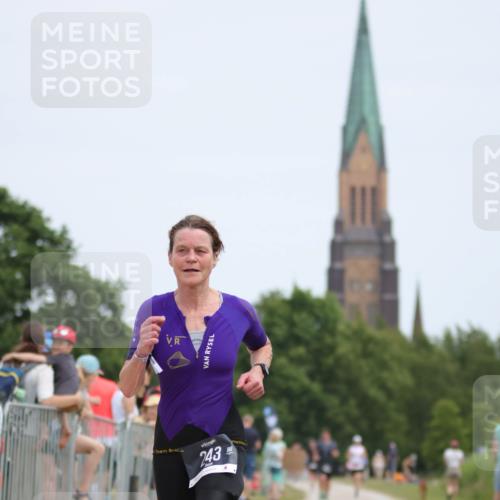 22.06.2025 - Viking Triathlon H.Heesch http://msf.ph/oto/8107674 22.06.2025 14:00:48 Laufen 243, 415 meine-sportfotos.de