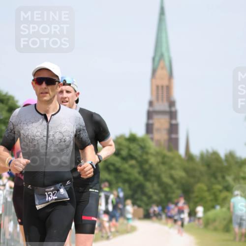 22.06.2025 - Viking Triathlon H.Heesch http://msf.ph/oto/8107684 22.06.2025 14:22:22 Laufen 132, 187, 436, 484 meine-sportfotos.de