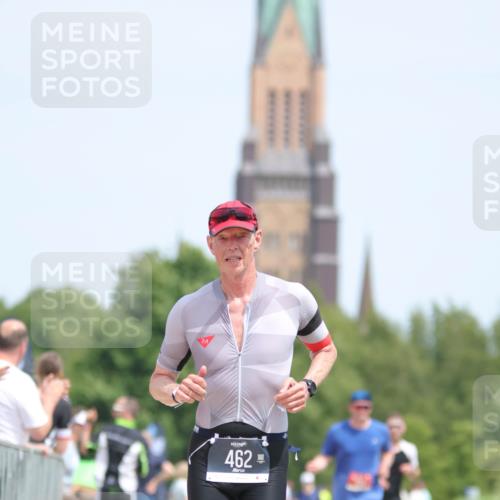 22.06.2025 - Viking Triathlon H.Heesch http://msf.ph/oto/8107713 22.06.2025 14:22:42 Laufen 233, 462 meine-sportfotos.de