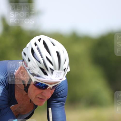22.06.2025 - Viking Triathlon Yannick Fuchs http://msf.ph/oto/8107736 22.06.2025 12:12:38 Radfahren 61, 93, 394, 397, 477 meine-sportfotos.de