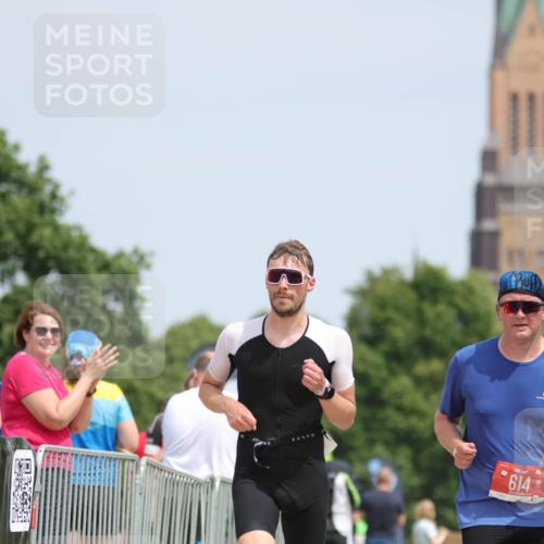 22.06.2025 - Viking Triathlon H.Heesch http://msf.ph/oto/8107741 22.06.2025 14:22:48 Laufen 233, 462, 614 meine-sportfotos.de