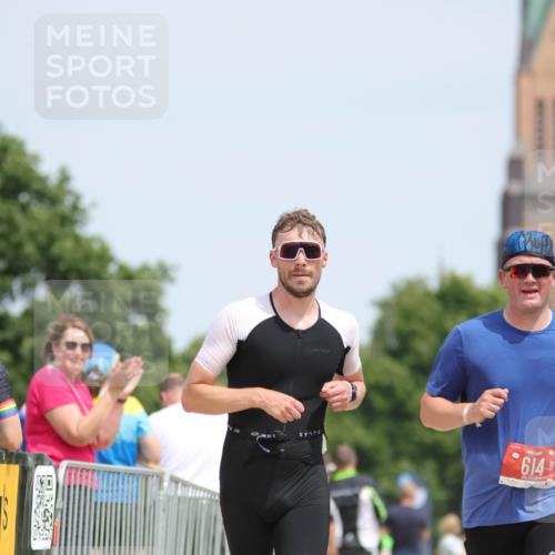 22.06.2025 - Viking Triathlon H.Heesch http://msf.ph/oto/8107749 22.06.2025 14:22:48 Laufen 233, 462, 614 meine-sportfotos.de