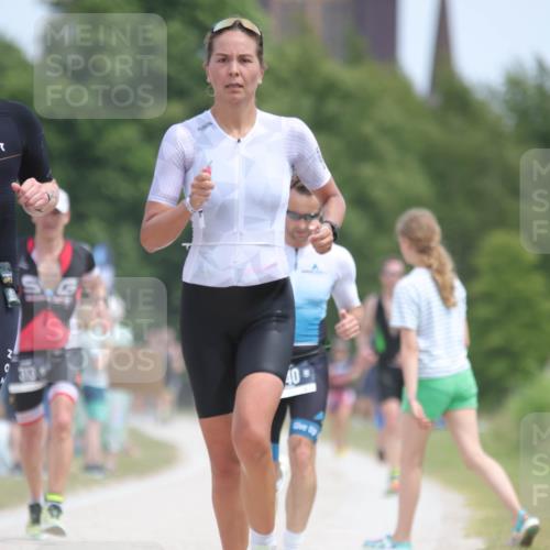 22.06.2025 - Viking Triathlon H.Heesch http://msf.ph/oto/8107762 22.06.2025 14:01:40 Laufen 13, 51, 313, 383, 540, 542 meine-sportfotos.de