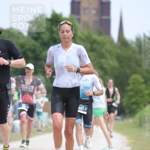 22.06.2025 - Viking Triathlon H.Heesch http://msf.ph/oto/8107769 22.06.2025 14:01:40 Laufen 13, 51, 313, 383, 540, 542 meine-sportfotos.de