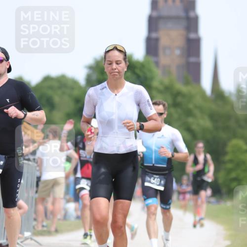 22.06.2025 - Viking Triathlon H.Heesch http://msf.ph/oto/8107781 22.06.2025 14:01:41 Laufen 13, 51, 313, 383, 540, 542 meine-sportfotos.de