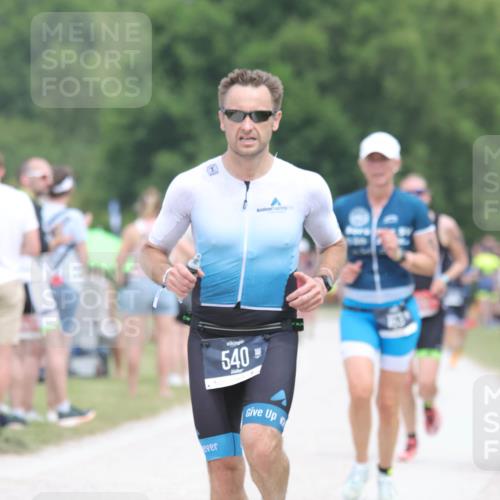 22.06.2025 - Viking Triathlon H.Heesch http://msf.ph/oto/8107782 22.06.2025 14:42:26 Laufen 163, 540, 606 meine-sportfotos.de