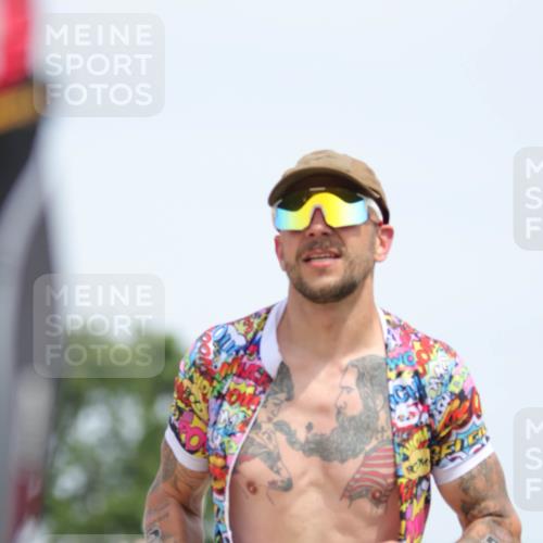 22.06.2025 - Viking Triathlon H.Heesch http://msf.ph/oto/8107802 22.06.2025 14:23:06 Laufen 318, 328, 396, 457, 517 meine-sportfotos.de