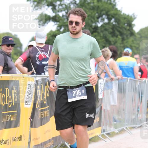 22.06.2025 - Viking Triathlon H.Heesch http://msf.ph/oto/8107826 22.06.2025 14:32:15 Laufen 264, 305, 374, 481 meine-sportfotos.de