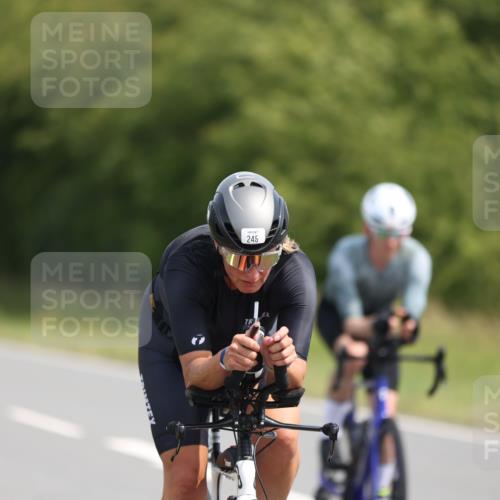 22.06.2025 - Viking Triathlon Yannick Fuchs http://msf.ph/oto/8107827 22.06.2025 11:31:40 Radfahren 245, 624 meine-sportfotos.de