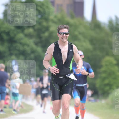 22.06.2025 - Viking Triathlon H.Heesch http://msf.ph/oto/8107862 22.06.2025 14:01:48 Laufen 51, 313, 366, 394, 540 meine-sportfotos.de