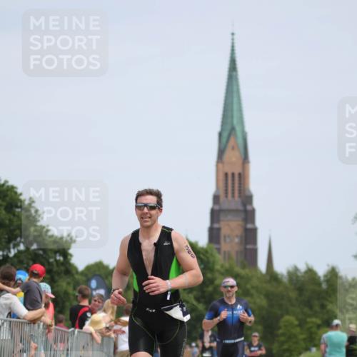 22.06.2025 - Viking Triathlon H.Heesch http://msf.ph/oto/8107868 22.06.2025 14:01:51 Laufen 313, 366, 394 meine-sportfotos.de