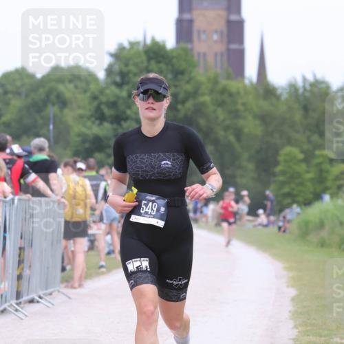 22.06.2025 - Viking Triathlon H.Heesch http://msf.ph/oto/8107878 22.06.2025 14:32:25 Laufen 390, 549 meine-sportfotos.de