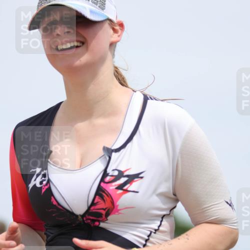 22.06.2025 - Viking Triathlon H.Heesch http://msf.ph/oto/8107894 22.06.2025 14:23:33 Laufen 33, 320 meine-sportfotos.de