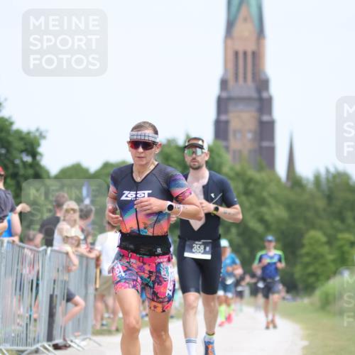 22.06.2025 - Viking Triathlon H.Heesch http://msf.ph/oto/8107903 22.06.2025 14:02:01 Laufen 72, 358 meine-sportfotos.de