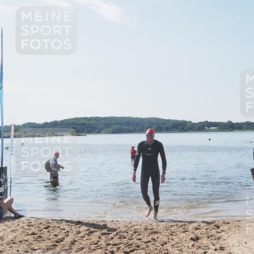 22.06.2025 - Viking Triathlon MichiJ http://msf.ph/oto/8107916 22.06.2025 10:53:58 Schwimmen 634 meine-sportfotos.de