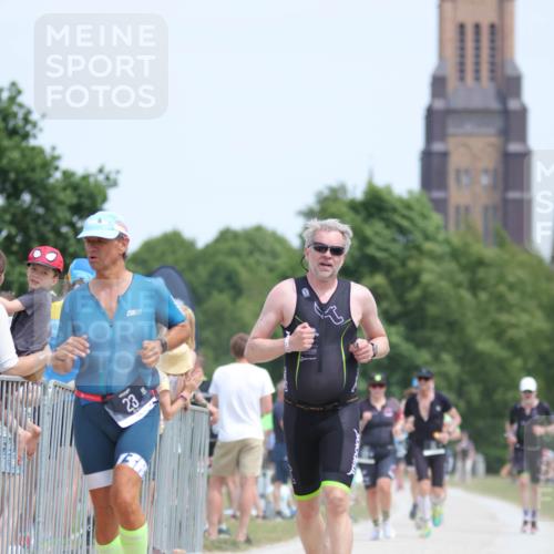 22.06.2025 - Viking Triathlon H.Heesch http://msf.ph/oto/8107938 22.06.2025 14:02:13 Laufen 23, 41, 144 meine-sportfotos.de