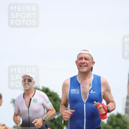 22.06.2025 - Viking Triathlon H.Heesch http://msf.ph/oto/8107951 22.06.2025 14:24:03 Laufen 109, 254, 398 meine-sportfotos.de