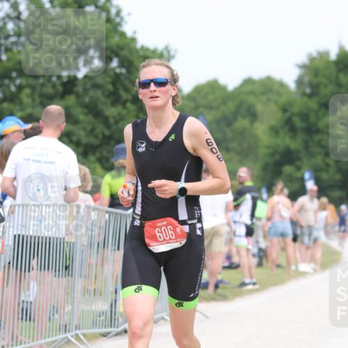 22.06.2025 - Viking Triathlon H.Heesch http://msf.ph/oto/8107965 22.06.2025 14:42:32 Laufen 163, 540, 606 meine-sportfotos.de