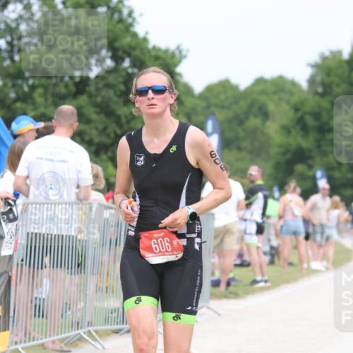 22.06.2025 - Viking Triathlon H.Heesch http://msf.ph/oto/8107972 22.06.2025 14:42:33 Laufen 163, 606 meine-sportfotos.de
