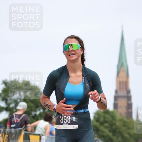 22.06.2025 - Viking Triathlon H.Heesch http://msf.ph/oto/8107988 22.06.2025 14:24:09 Laufen 398 meine-sportfotos.de