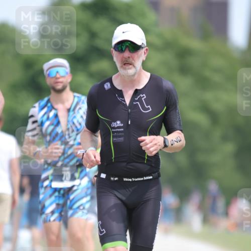 22.06.2025 - Viking Triathlon H.Heesch http://msf.ph/oto/8108004 22.06.2025 14:02:22 Laufen 23, 70, 75, 139, 200, 375 meine-sportfotos.de