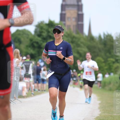 22.06.2025 - Viking Triathlon H.Heesch http://msf.ph/oto/8108009 22.06.2025 14:24:19 Laufen 301, 615, 656 meine-sportfotos.de