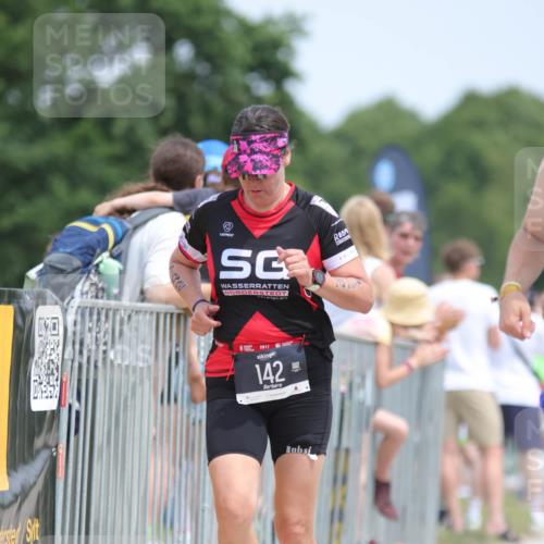 22.06.2025 - Viking Triathlon H.Heesch http://msf.ph/oto/8108043 22.06.2025 14:03:03 Laufen 61, 142, 402, 557, 623 meine-sportfotos.de