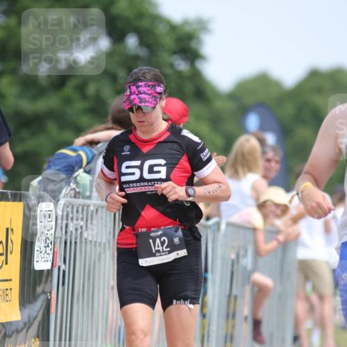 22.06.2025 - Viking Triathlon H.Heesch http://msf.ph/oto/8108049 22.06.2025 14:03:03 Laufen 61, 142, 402, 557, 623 meine-sportfotos.de