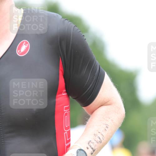 22.06.2025 - Viking Triathlon H.Heesch http://msf.ph/oto/8108050 22.06.2025 14:32:51 Laufen 90, 169, 544, 616 meine-sportfotos.de
