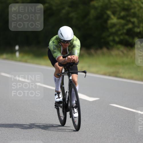 22.06.2025 - Viking Triathlon Yannick Fuchs http://msf.ph/oto/8108090 22.06.2025 11:32:16 Radfahren 181, 220, 237, 238, 311, 450 meine-sportfotos.de