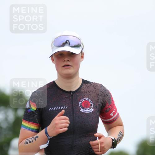 22.06.2025 - Viking Triathlon H.Heesch http://msf.ph/oto/8108118 22.06.2025 14:24:57 Laufen 19, 251 meine-sportfotos.de