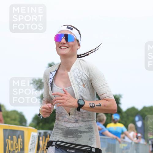 22.06.2025 - Viking Triathlon H.Heesch http://msf.ph/oto/8108137 22.06.2025 14:25:05 Laufen 19, 438, 492 meine-sportfotos.de
