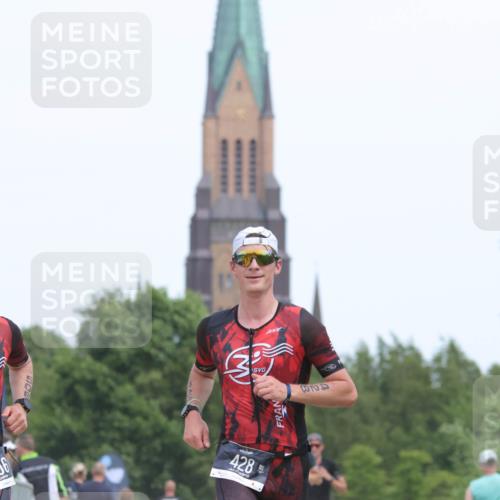 22.06.2025 - Viking Triathlon H.Heesch http://msf.ph/oto/8108200 22.06.2025 14:25:42 Laufen 188, 219, 428, 506, 529 meine-sportfotos.de