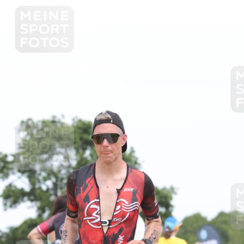 22.06.2025 - Viking Triathlon H.Heesch http://msf.ph/oto/8108213 22.06.2025 14:25:43 Laufen 188, 219, 428, 506, 529 meine-sportfotos.de