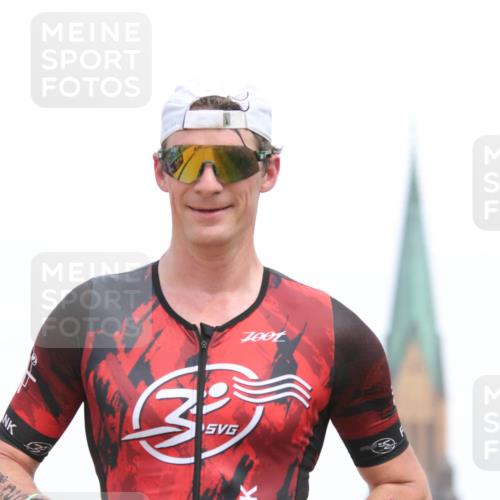 22.06.2025 - Viking Triathlon H.Heesch http://msf.ph/oto/8108218 22.06.2025 14:25:45 Laufen 188, 219, 428, 506, 529 meine-sportfotos.de