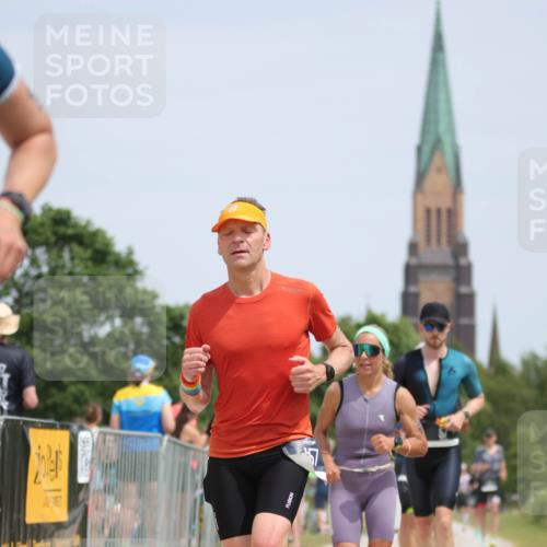 22.06.2025 - Viking Triathlon H.Heesch http://msf.ph/oto/8108224 22.06.2025 14:03:54 Laufen 57, 58, 157, 163, 166, 356 meine-sportfotos.de