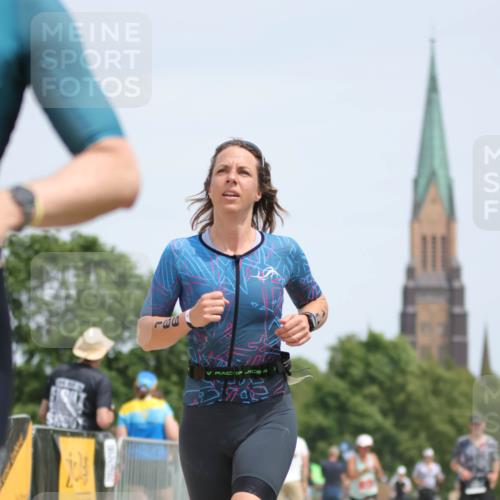 22.06.2025 - Viking Triathlon H.Heesch http://msf.ph/oto/8108245 22.06.2025 14:03:58 Laufen 1, 57, 58, 157, 166, 356, 500 meine-sportfotos.de