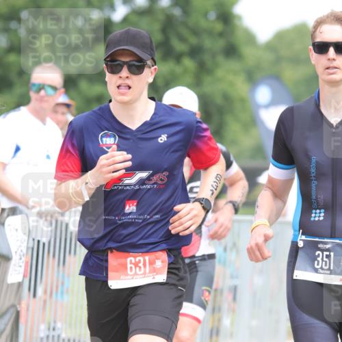 22.06.2025 - Viking Triathlon H.Heesch http://msf.ph/oto/8108269 22.06.2025 14:42:49 Laufen 313, 351, 603, 631 meine-sportfotos.de