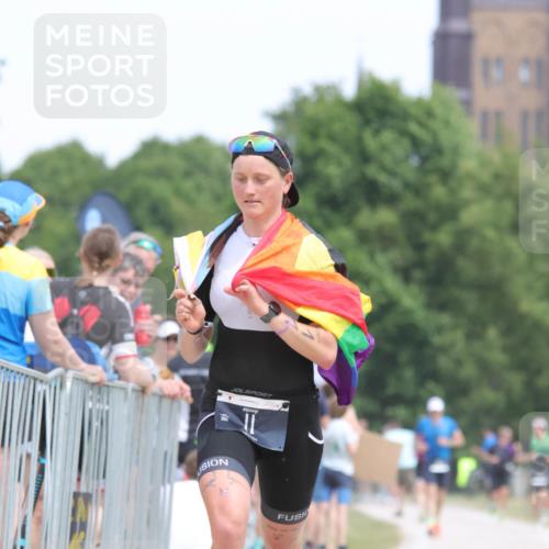22.06.2025 - Viking Triathlon H.Heesch http://msf.ph/oto/8108302 22.06.2025 14:26:32 Laufen 11 meine-sportfotos.de