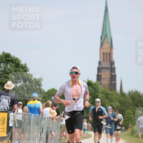 22.06.2025 - Viking Triathlon H.Heesch http://msf.ph/oto/8108306 22.06.2025 14:04:24 Laufen 244, 269, 381, 458, 609 meine-sportfotos.de
