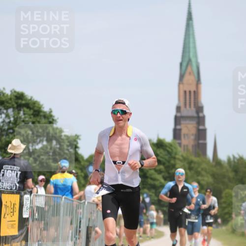 22.06.2025 - Viking Triathlon H.Heesch http://msf.ph/oto/8108311 22.06.2025 14:04:24 Laufen 244, 269, 381, 458, 609 meine-sportfotos.de